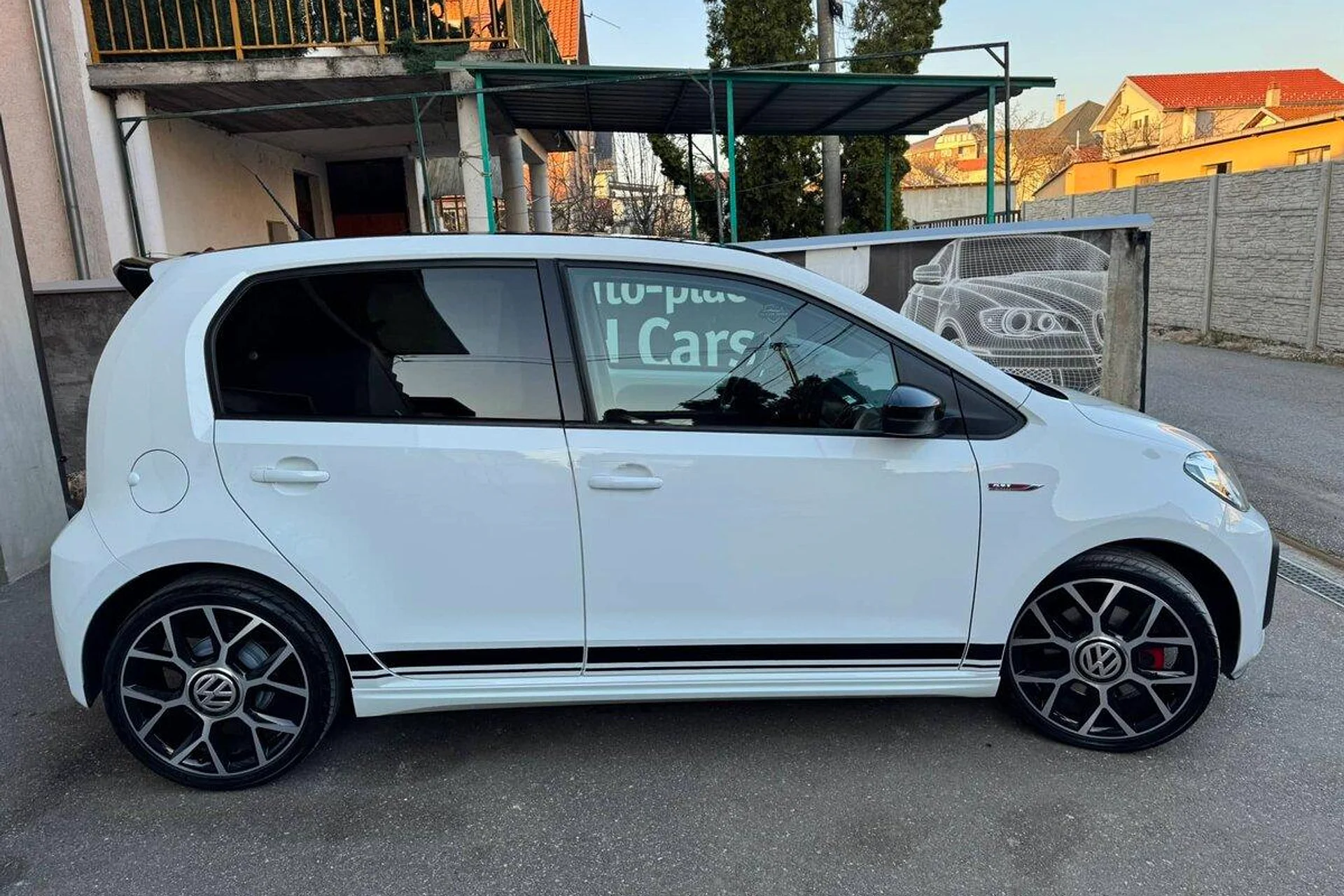 Volkswagen up! 1.0 TSI, 2019 - 1