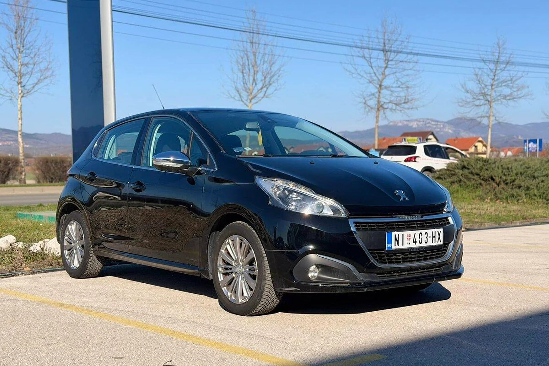 Peugeot 208 1.2, 2018 - 3