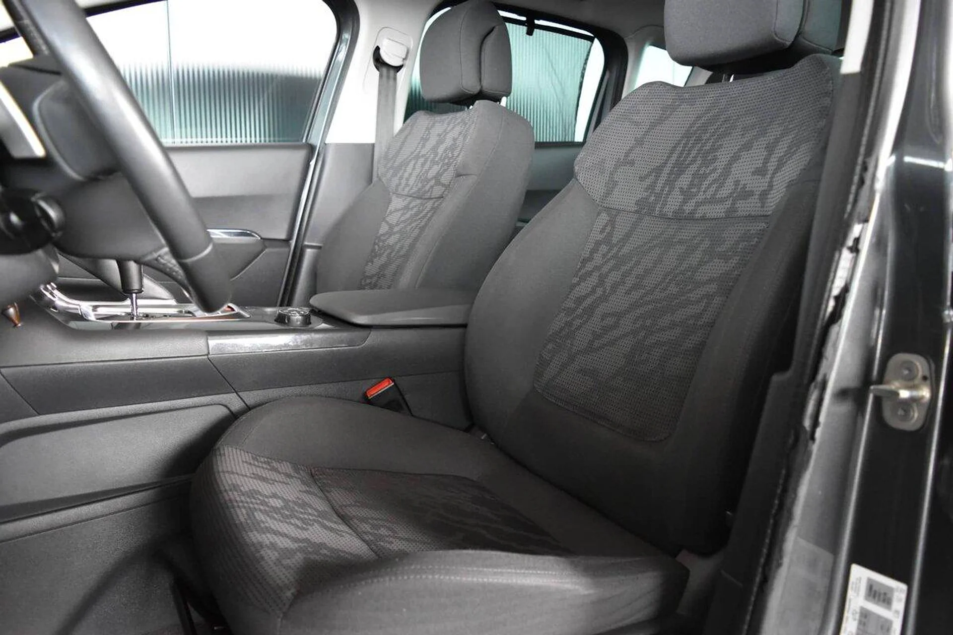Peugeot 3008 1.6 HDi, 2012 - 4