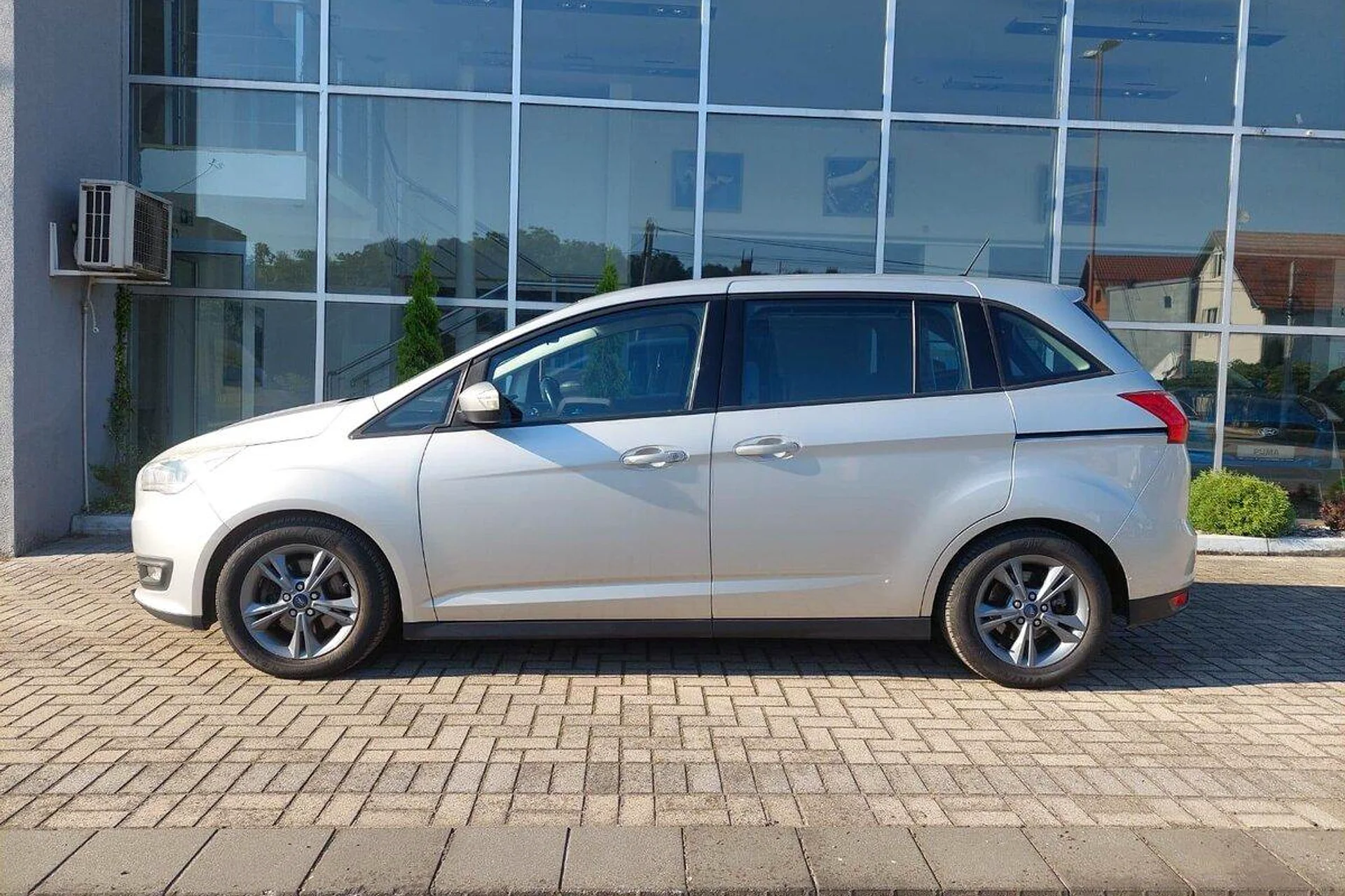 Ford Grand C-Max 1.5 TDCi, 2018 - 4