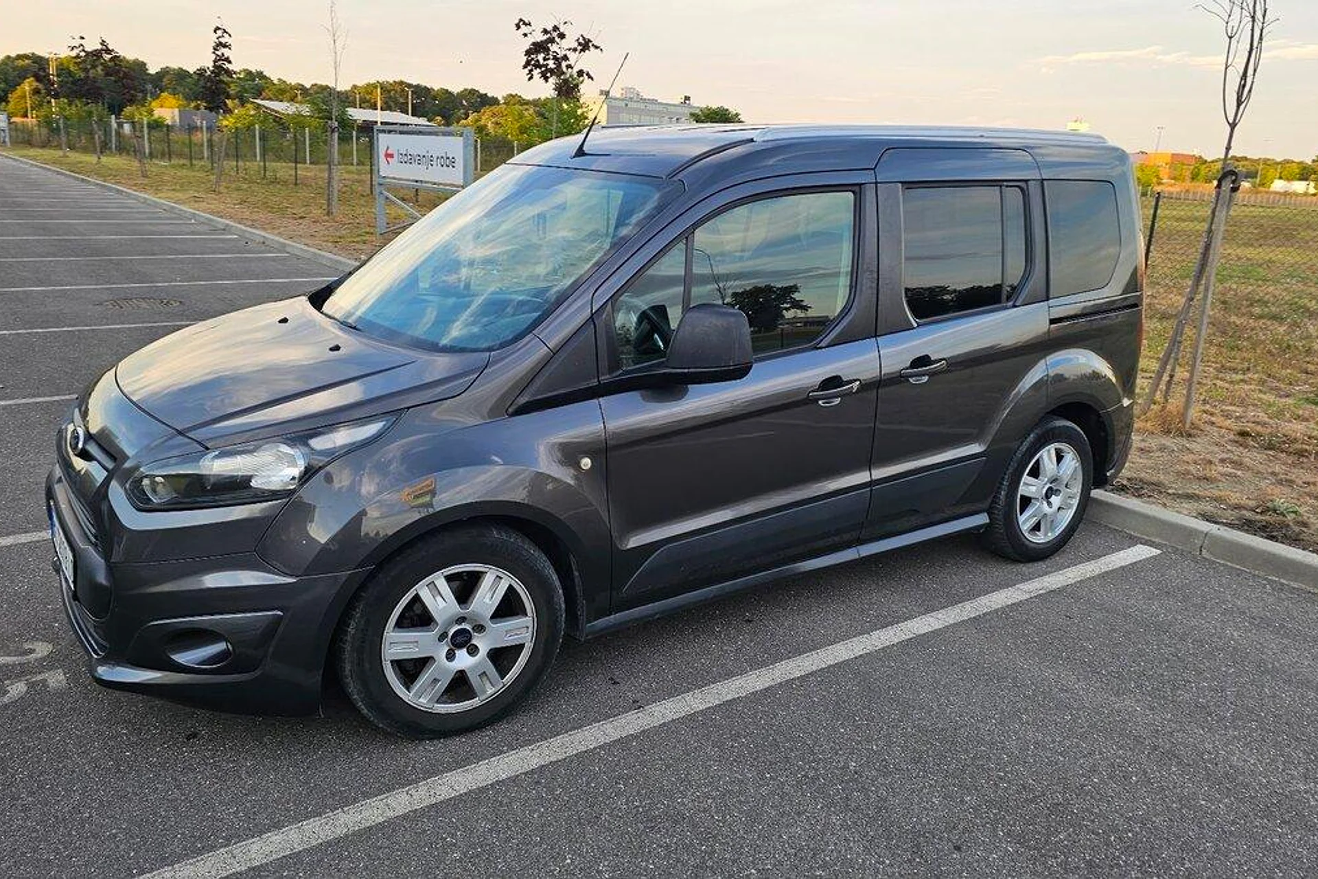 Ford Tourneo Connect 1.0 EcoBoost, 2015 - 3