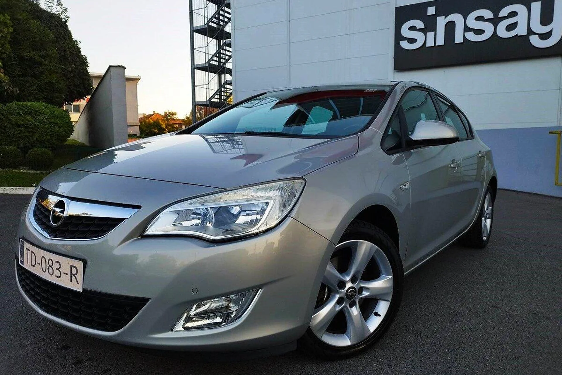 Opel Astra J 1.7 CDTI, 2010 - 1