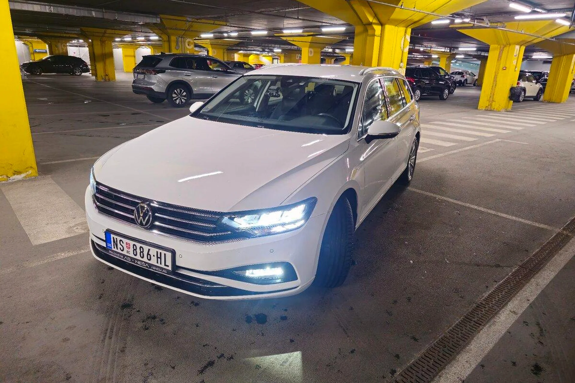 Volkswagen Passat B8 2.0 TDI, 2021 - 1