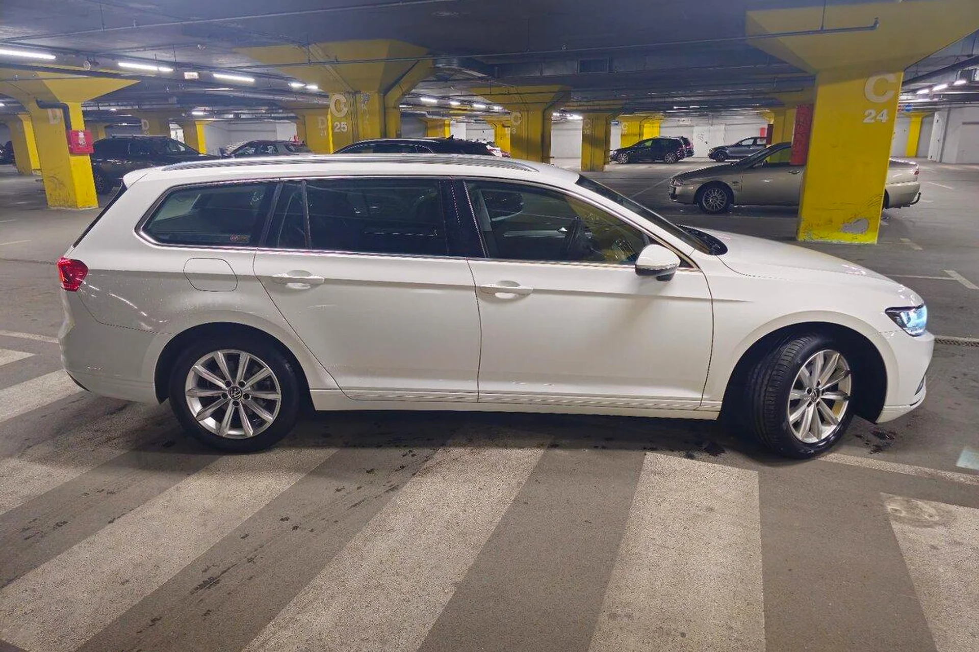 Volkswagen Passat B8 2.0 TDI, 2021 - 3