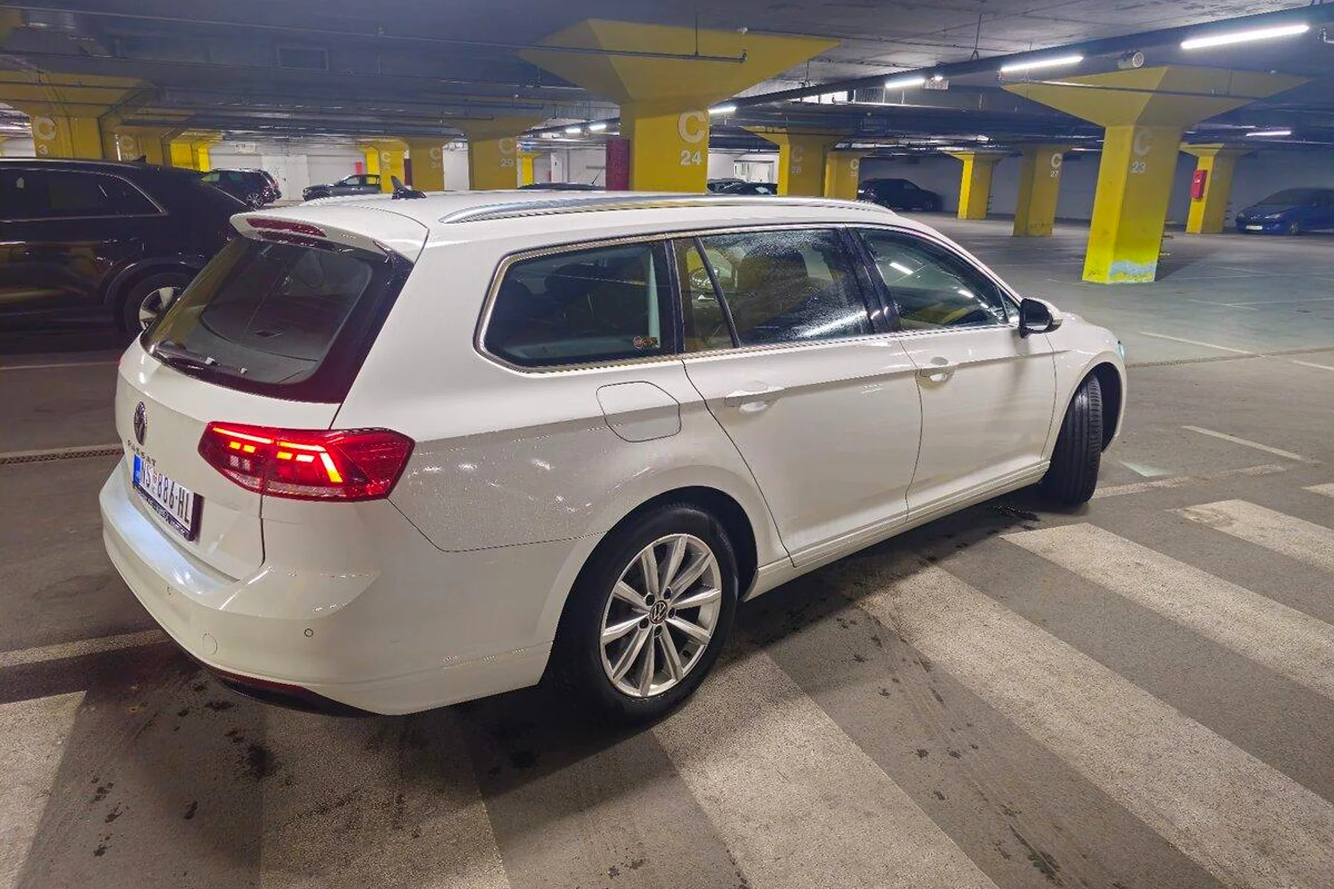 Volkswagen Passat B8 2.0 TDI, 2021 - 4
