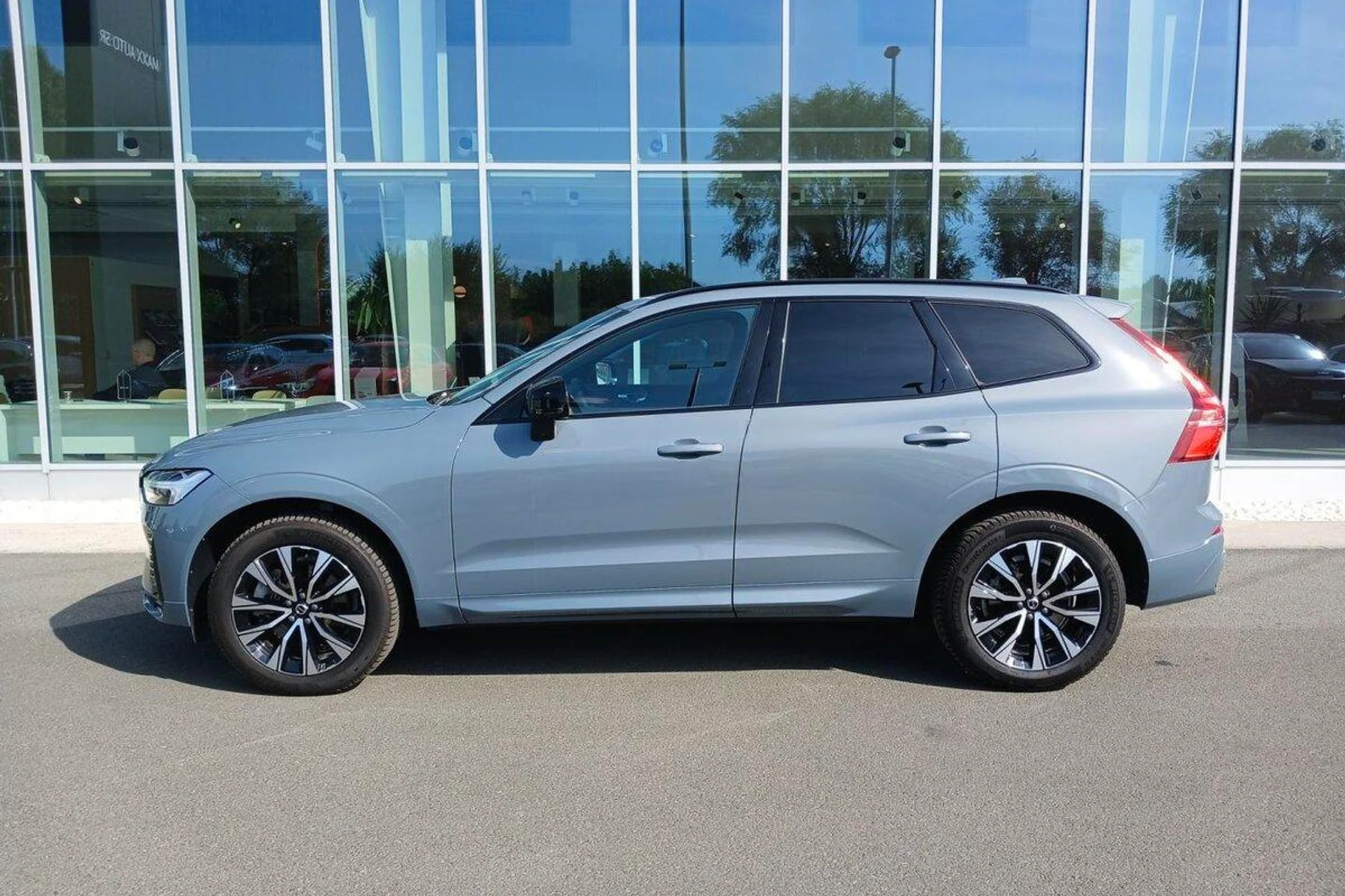 Volvo XC60 2.0, 2024 - 4