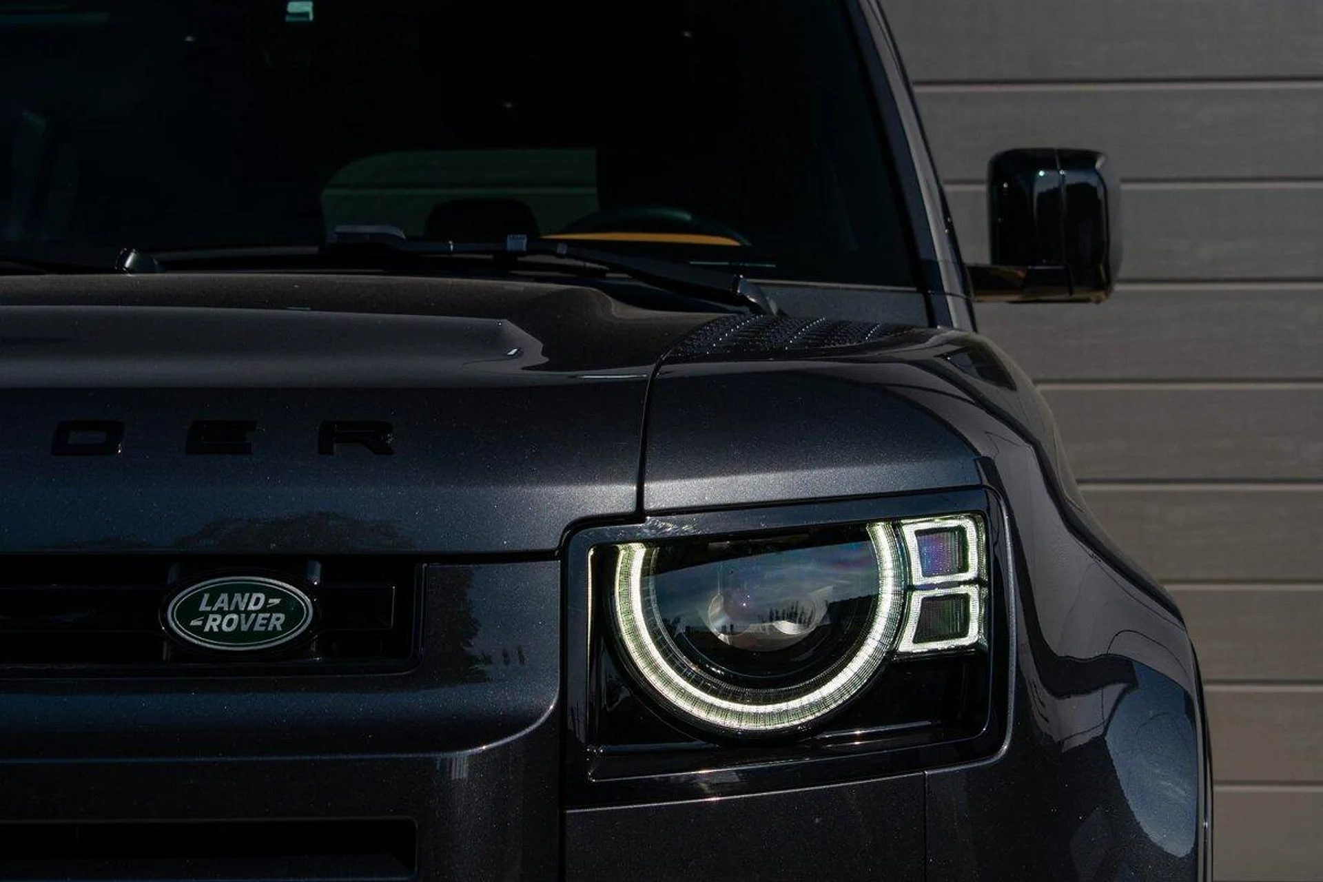 Land Rover Defender 2 3.0, 2024 - 3