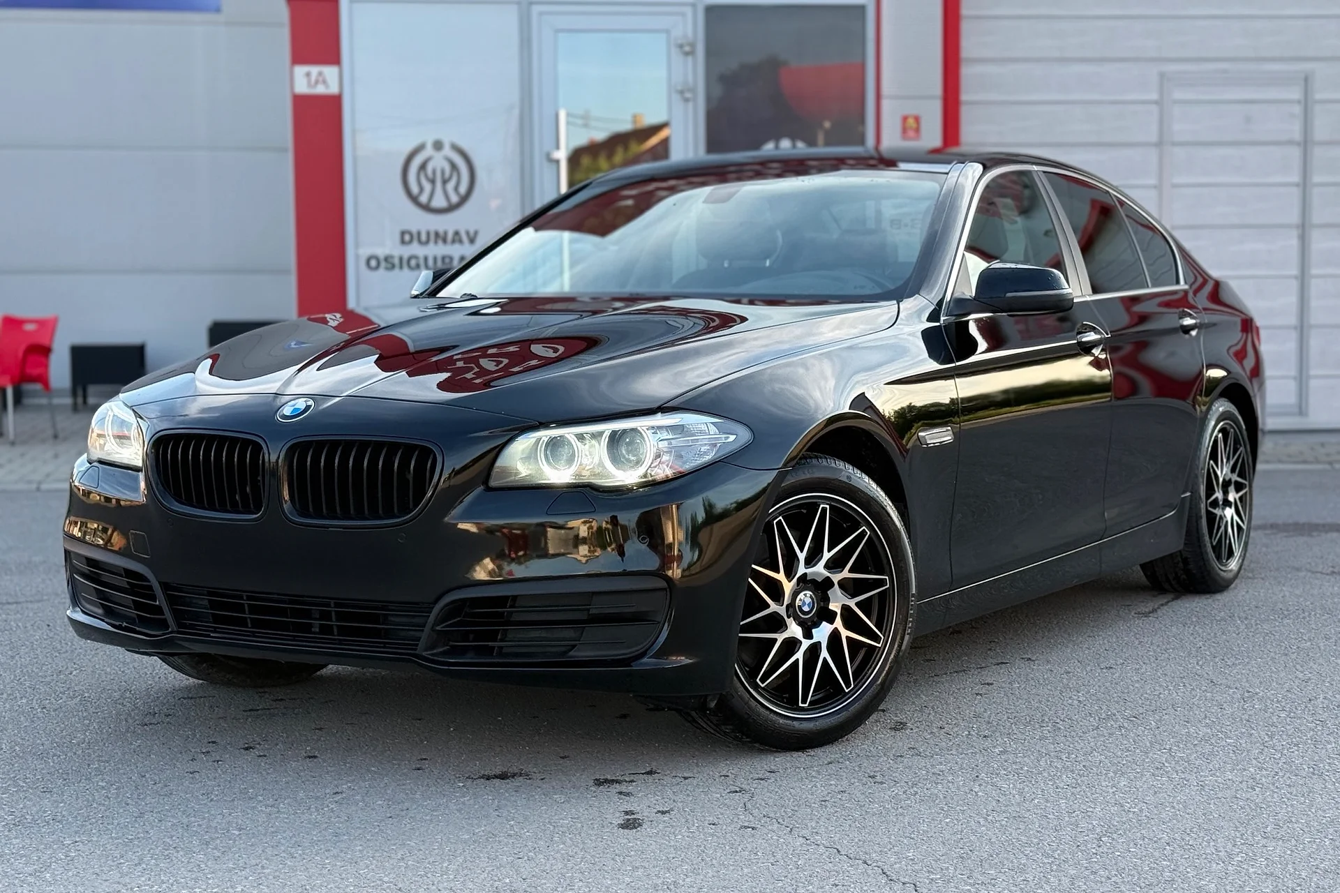 BMW 5 serija F10 520d, 2016 - 3